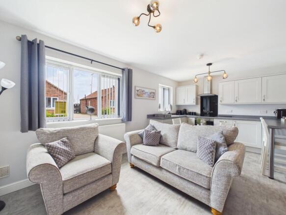 2 bed Detached Bungalow for sale Image 7