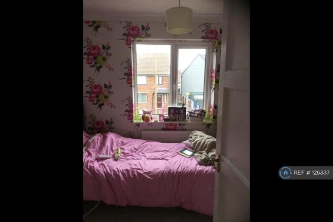 Small Front Bedroom