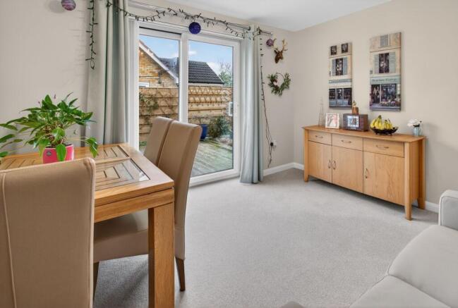 5 bed Detached for sale Image 6