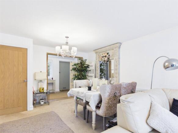 Brookside Road, Bransgore, Christchurch, Dorset, BH23 photo 4
