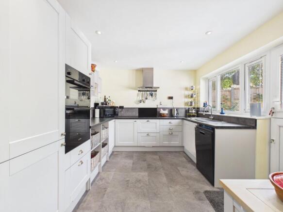 Kitchen/Breakfast Room