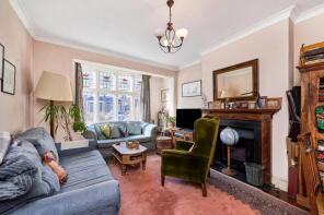 39, Briarwood Road, London SW4 9PJ