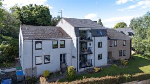Flat 1, Craigiebank House, Moredun Square, Perth PH2 0DE