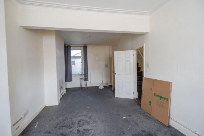 Elsenham Road, Grimsby, DN31 photo 4