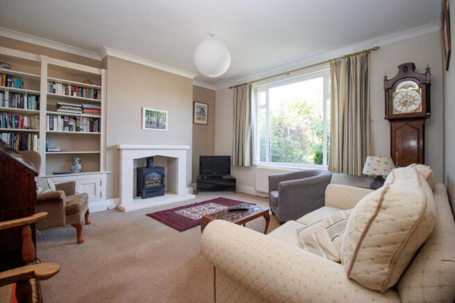 3 bed Semi-Detached for sale Image 5