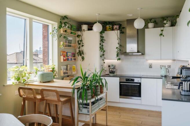 Taylor Court, E9