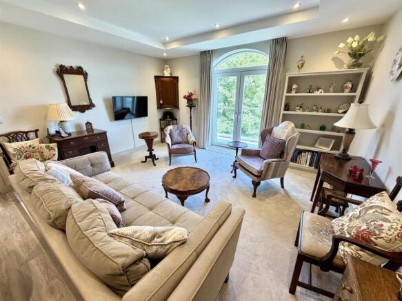 Bramleys Estate Agents - Wheatley House - Mirfield
