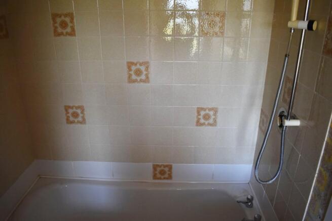 bathroom b