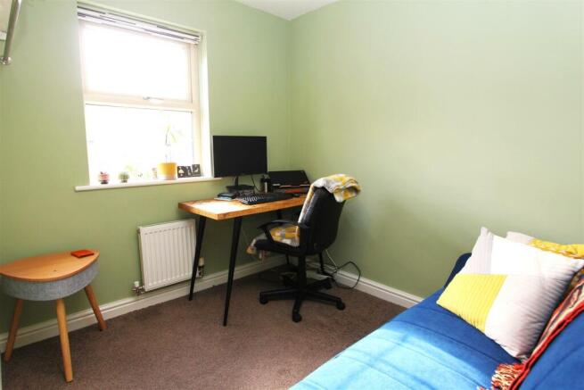 Bedroom 4.JPG