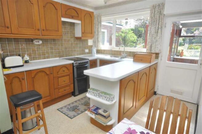 KITCHEN/BREAKFAST RO