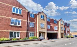 4, 23 Childes Court, Henry Street, Nuneaton CV11 5SQ