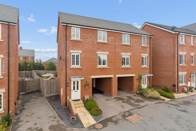 58 Farrant Road-HR20.jpg