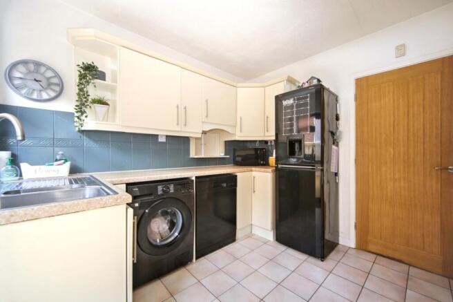 3 bed Detached Bungalow for sale Image 11