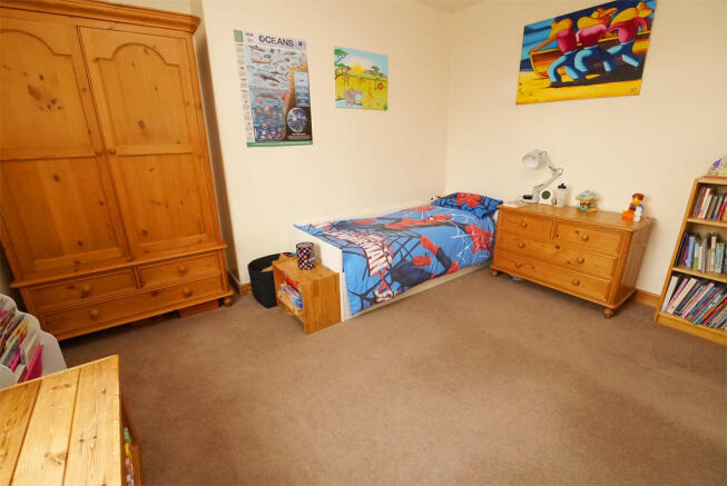 Photo 9