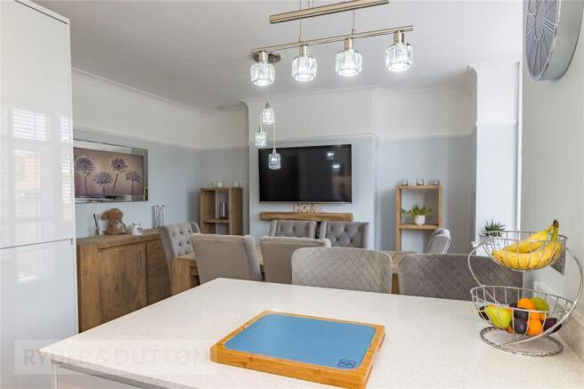 Kitchen/Dining Room