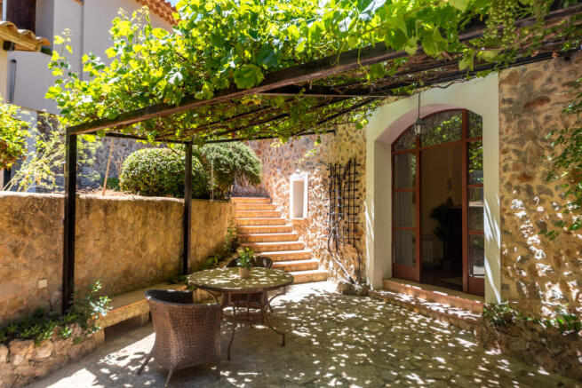 Idylic outdoor space