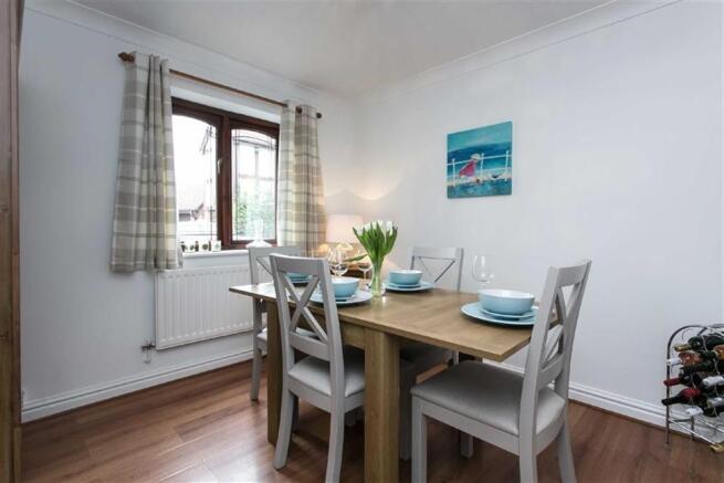 Living / Kitchen