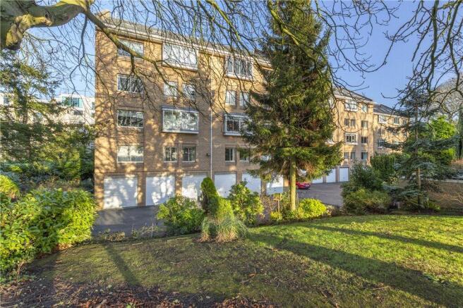 2 bed Apartment for sale Image 10