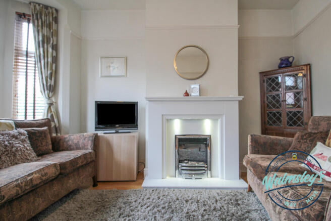 Featuere fireplace