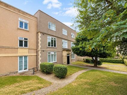 Royal Crescent, Great First Time Buyers Apartment