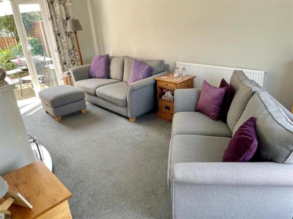 Dual Aspect Lounge