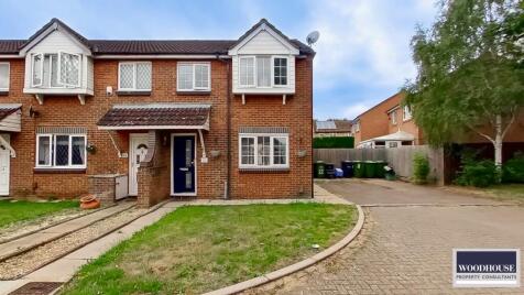 Kingsmead, Cheshunt, EN8