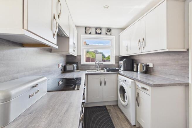 3 bed Detached for sale Image 6