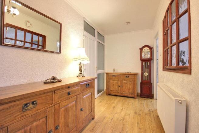 2 bed Detached Bungalow for sale Image 4