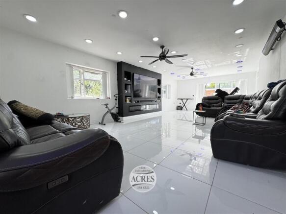 IMG_1605 (Large).jpg