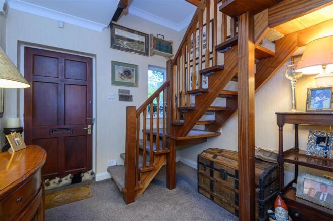 4 bed Detached for sale Image 12
