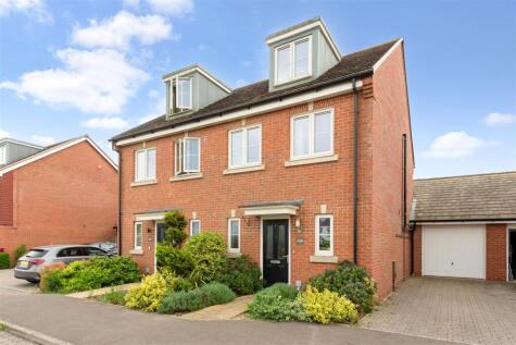 Hangar Drive, Tangmere, Chichester