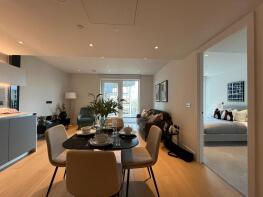 103, Reflections Apartments, Cascade Way, London W12 7SU