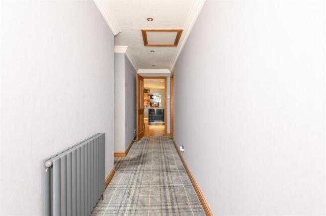 3 bed Detached Bungalow for sale Image 10
