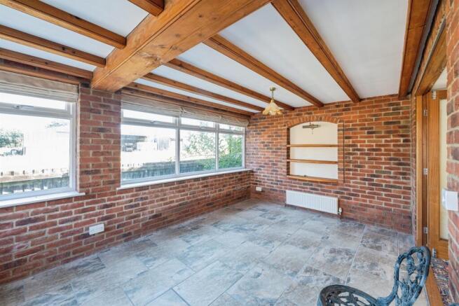 2 bed Detached Bungalow for sale Image 10