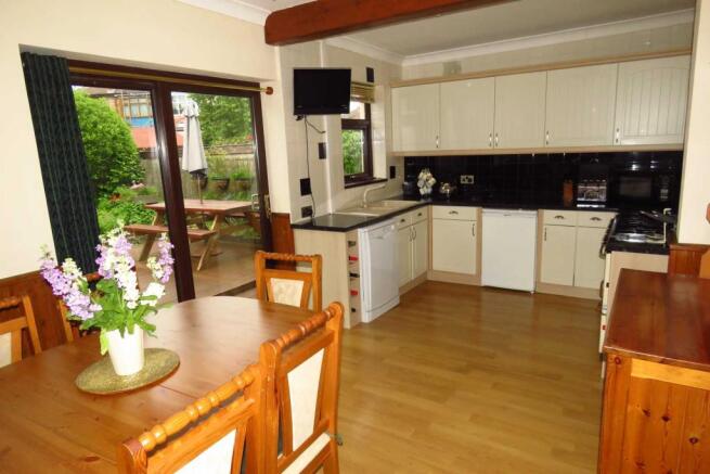 Dining Kitchen
