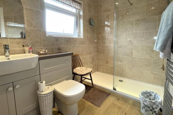 Shower Room/Wc