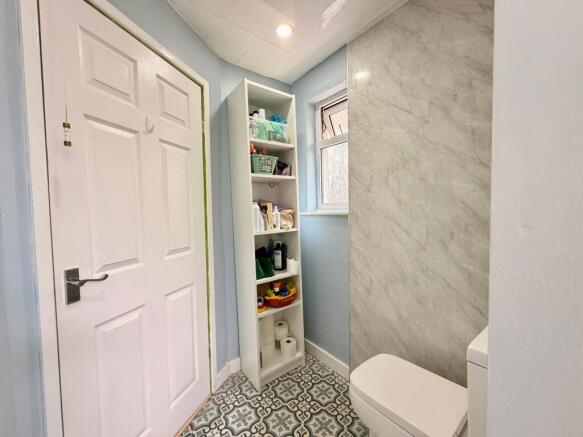 3 bed Semi-Detached for sale Image 10