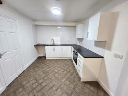 Flat C, 2a Waterside View, Bridge Street, Stourport-on-severn DY13 8XD