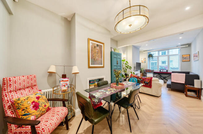 1394380-8-6944075...