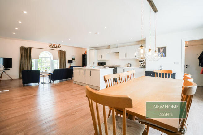 2 bed Maisonette for sale Image 5
