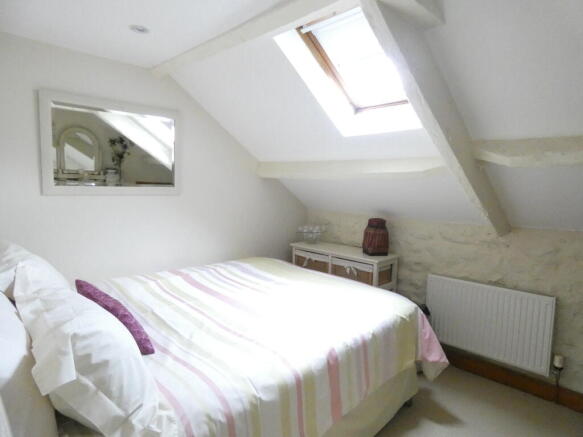 3 bed Cottage for sale Image 10