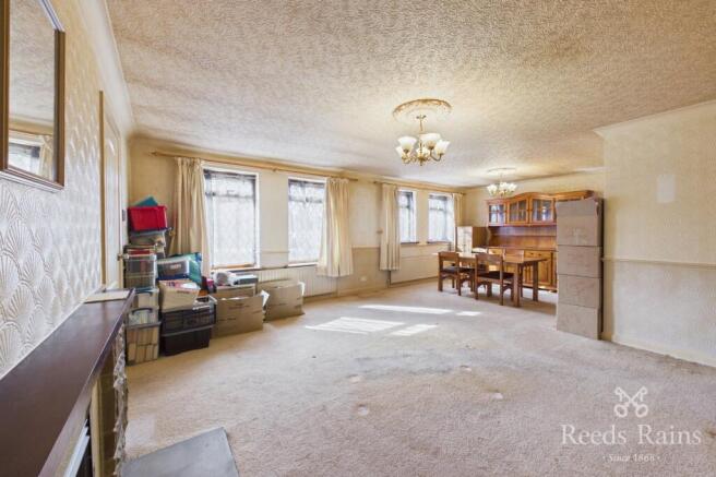 3 bed Bungalow for sale Image 11