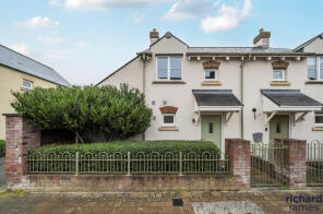 47, Staldon Road, East Wichel, Swindon SN1 7AG