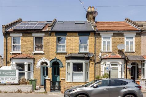 Wragby Road, Leytonstone