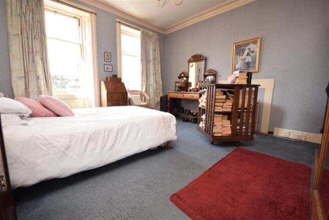 Bedroom 1.JPG
