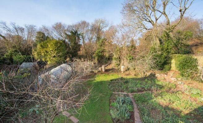 Rear Garden &a...