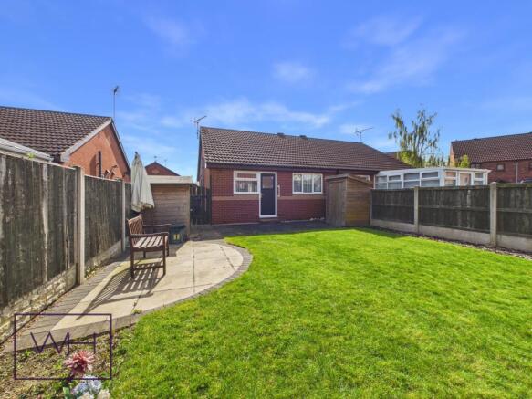 CAM04980G0-PR0138-ST