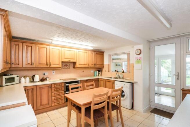 Kitchen/Breakfast