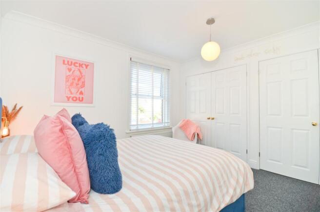 Bedroom 1.JPG