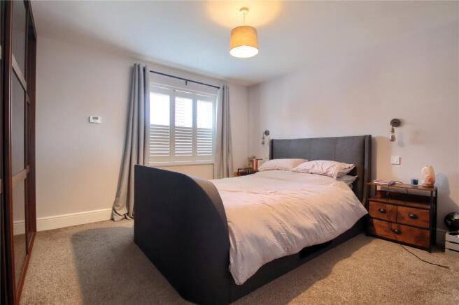 4 bed Detached for sale Image 12